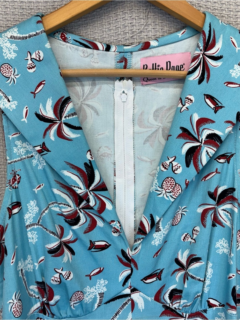 Vtg Bettie Page Hawaiian Fit & Flare Pin Up Blue Dress Sz 10 Retro Vacay Mini - Picture 3 of 13